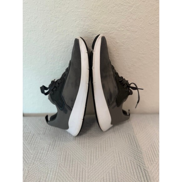 PRADA Nylon Linea Rossa Sneakers in Charcoal Gray Men’s Size 8 Style No.4E 3148 main image 7
